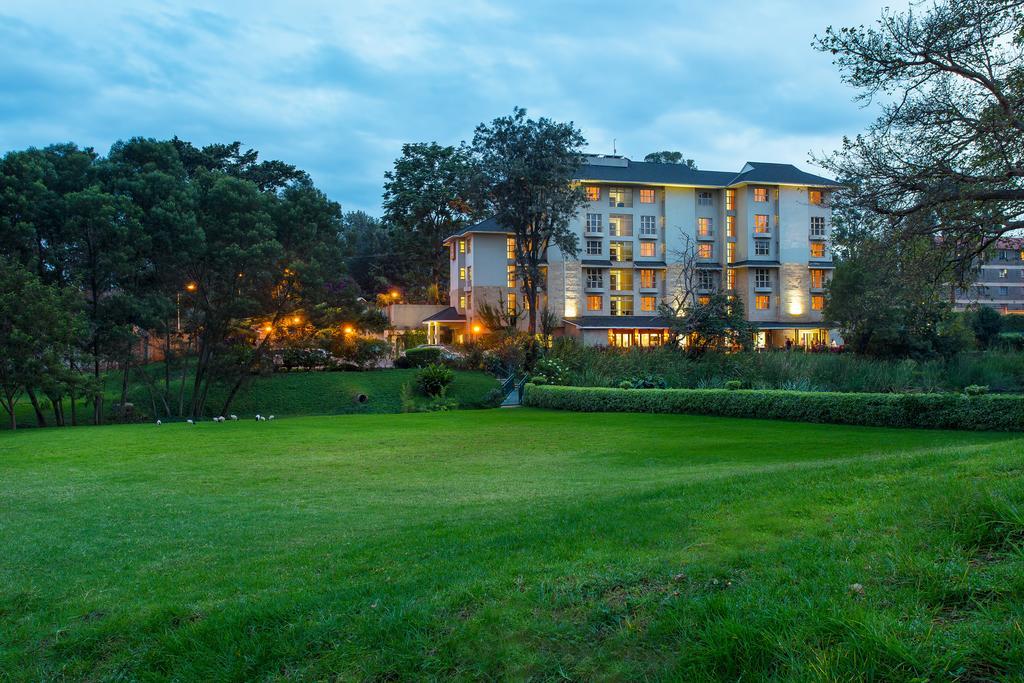 Qaribu Inn Boutique Hotel Найроби Екстериор снимка